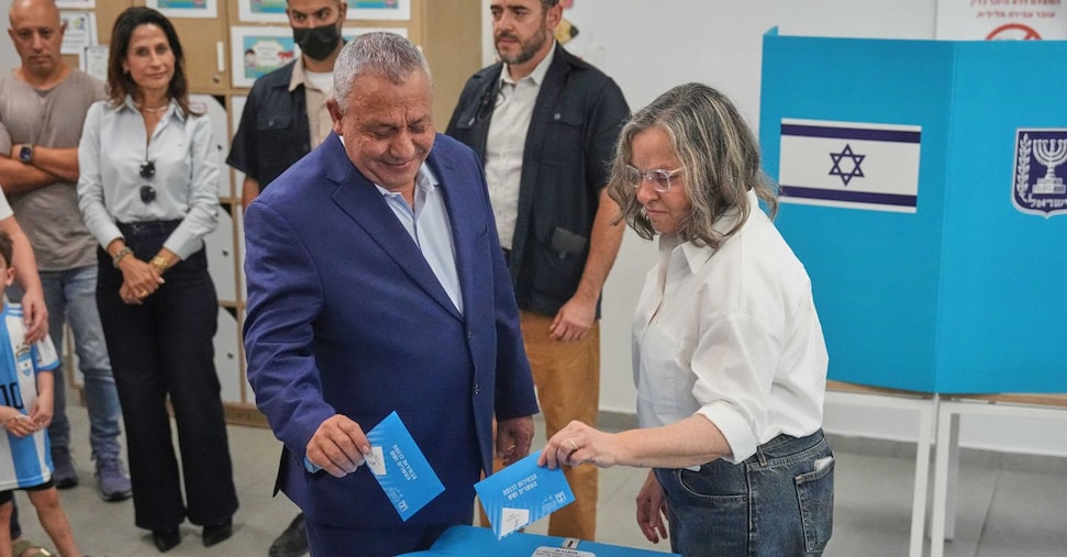 Israele elezioni, exit poll: manca un chiaro vincitore. Blocco Eisenkot a 52 seggi, blocco Netanyahu a 50 - Il Sole 24 ORE