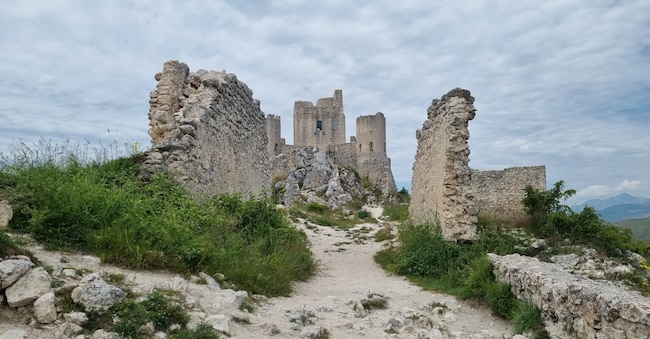 Gran Sasso Trail, Segment 3, Rocca Calascio - Santo Stefano di Sessanio
