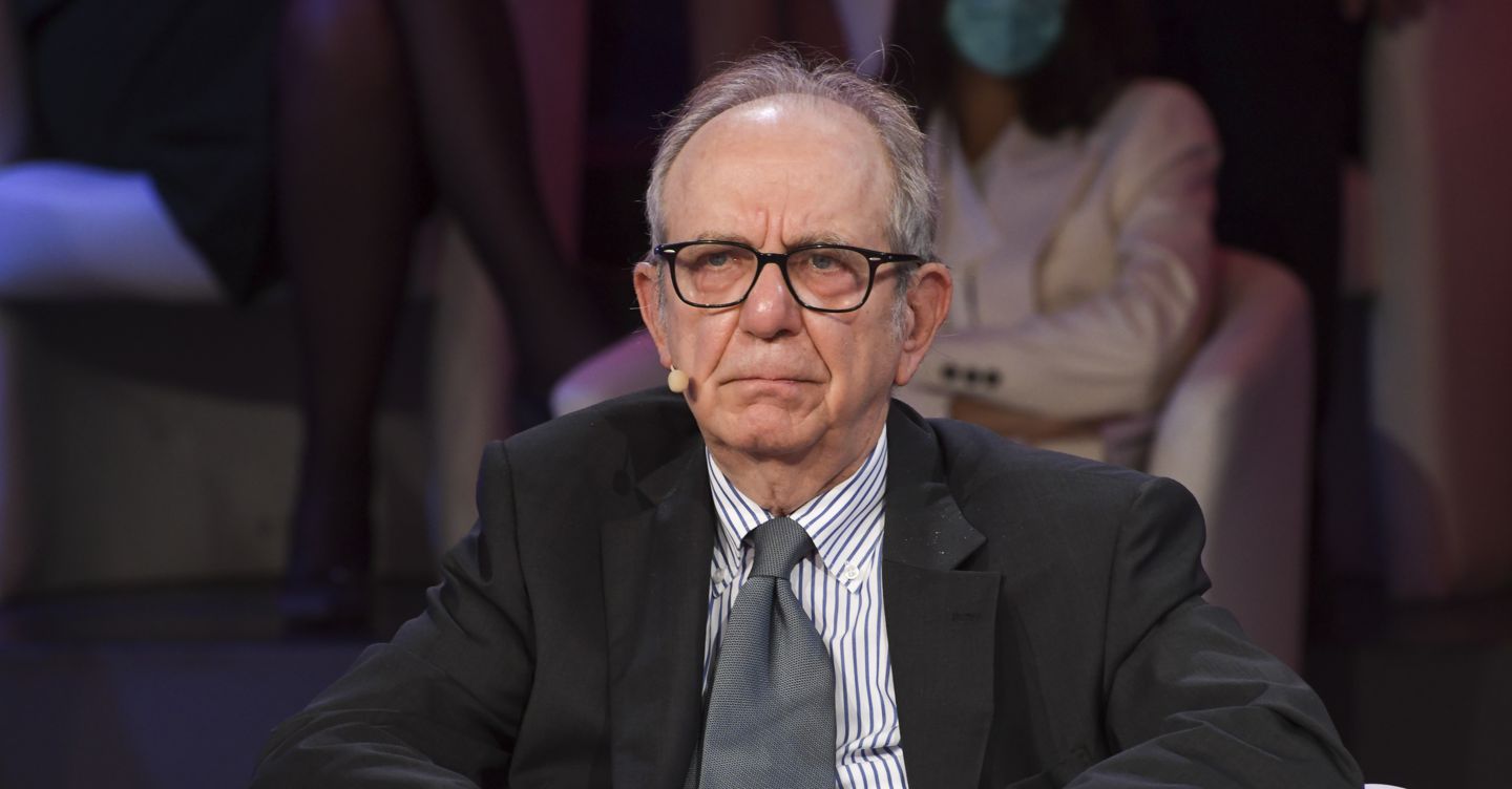 UniCredit, il presidente Padoan lascia a fine mandato