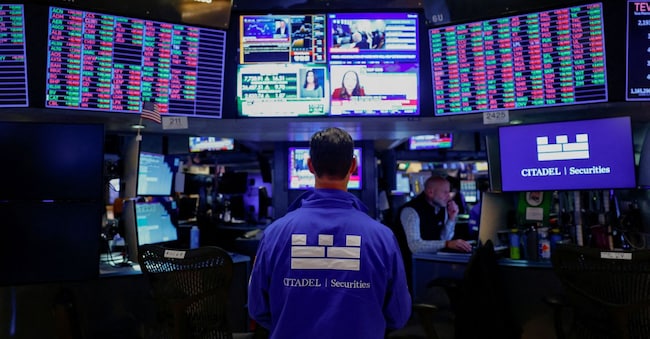  REUTERS