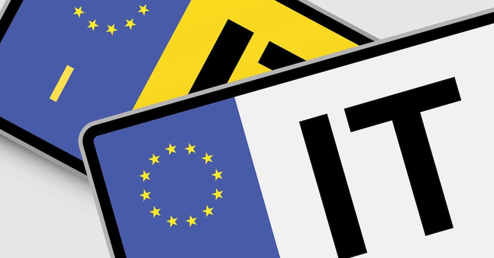 Targhe personalizzate, richieste dal 1° marzo 2027. Ecco tutti i costi