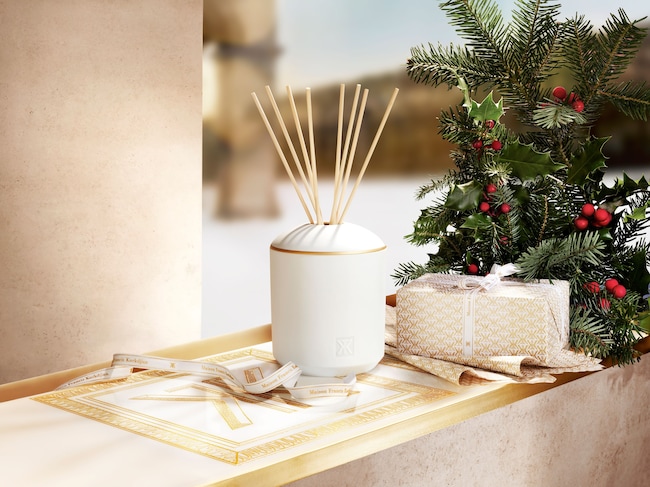 Natale 2024, candele e profumatori per creare atmosfere magiche