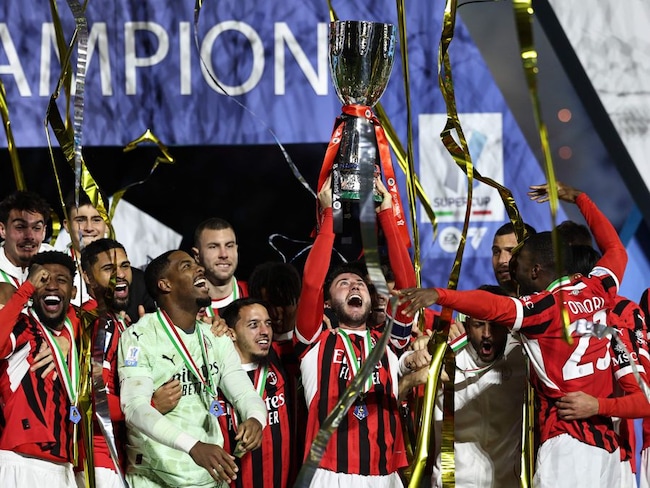 Calcio: 3-2 all’Inter, il Milan vince la Supercoppa