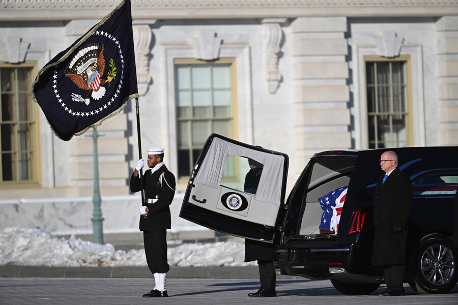 (AP Photo/John McDonnell) (Associated Press/LaPresse)