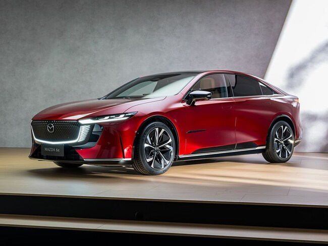 Mazda 6e, le foto della berlina elettrica