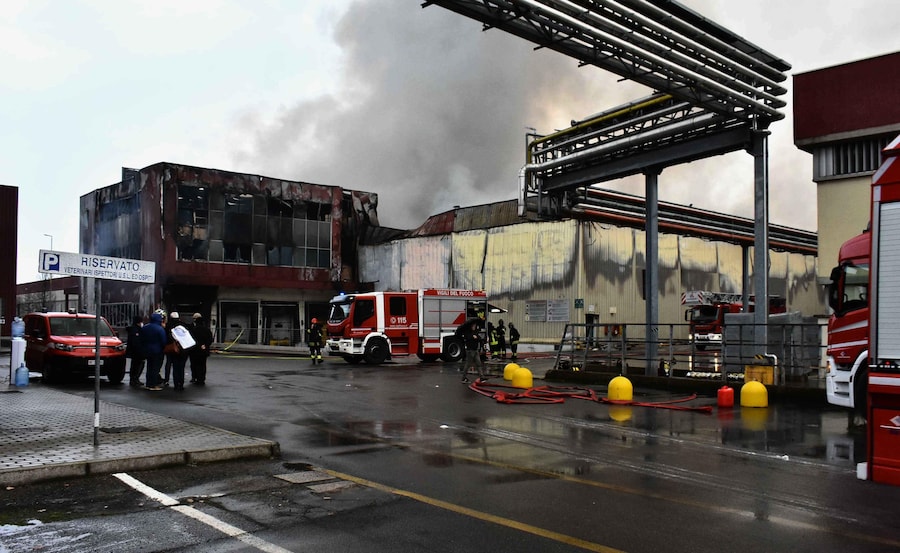 Il luogo dove si è sviluppato il grosso incendio all'Inalca , 11 Febbraio 2025. (Ansa/Artioli/Rossi)