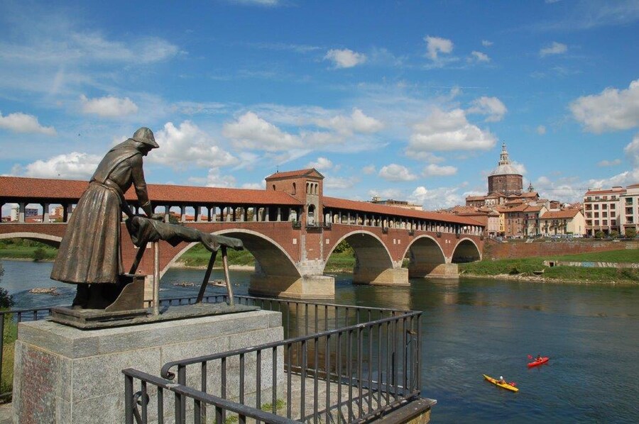 Ponte vecchio. Credits: Comune di Pavia -Archivio Ufficio Turismo