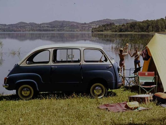 Fiat 600, la storia dell’auto del popolo del Bel paese
