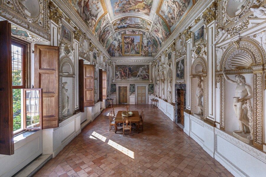 Roma, Palazzo Farnese, Carracci. (Mantuano)