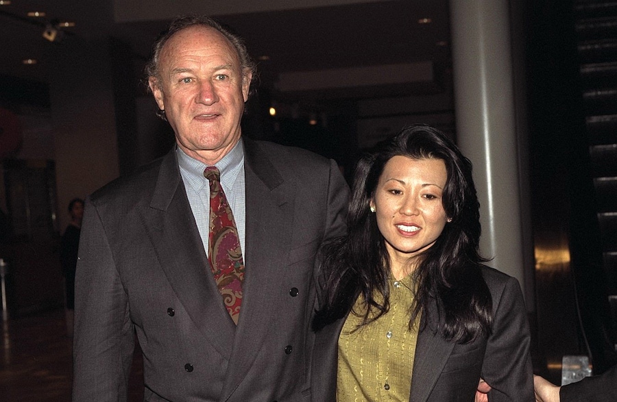 Gene Hackman e la moglie Betsy Arakawa. 1995 (Reuters)