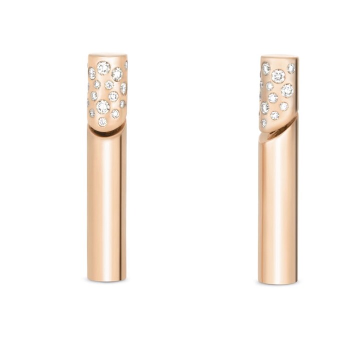 Roberto Coin. Orecchini della collezione Domino, a cilindro per lobo forato in oro rosa