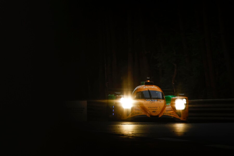 epaselect epa12176347 Inter Europol Competition car (starting no. 43) in action overnight during the 93rd edition of the 24 Hours of Le Mans in Le Mans, France, 14 June 2025. EPA/YOAN VALAT (EPA)