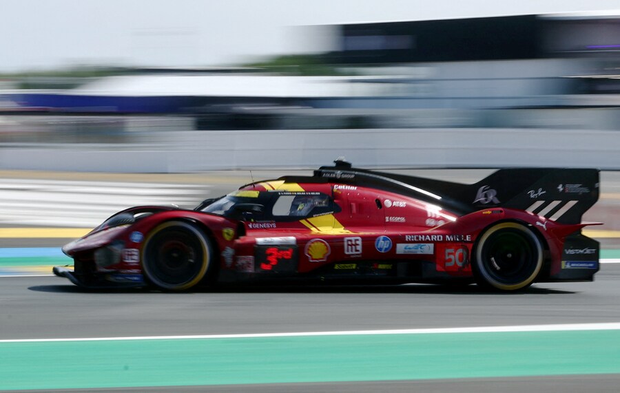 The 24 Hours of Le Mans - Circuit de la Sarthe, Le Mans, France - June 15, 2025 Ferrari AF Corse's Antonio Fuoco, Nicklas Nielsen and Miguel Molina in action during the 24 Hours of Le Mans REUTERS/Stephane Mahe (REUTERS)
