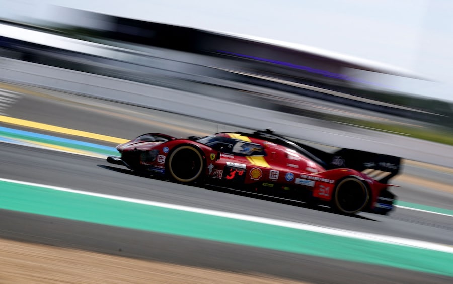 The 24 Hours of Le Mans - Circuit de la Sarthe, Le Mans, France - June 15, 2025 Ferrari AF Corse's Alessandro Pier Guidi, James Calado and Antonio Giovinazzi in action during the 24 Hours of Le Mans REUTERS/Stephane Mahe (REUTERS)