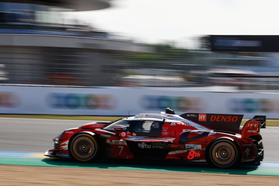 Toyota Gazoo Racing car (starting no. 7) a Toyota GR010 Hybrid with Mike Conway of Great Britain, Kamui Kobayashi of Japan and Nyck de Vries of the Netherlands races during the 24-hour Le Mans endurance race, Sunday June 15, 2025 in Le Mans, western France. (AP Photo/Jeremias Gonzalez) Associated Press/LaPresse (APS)