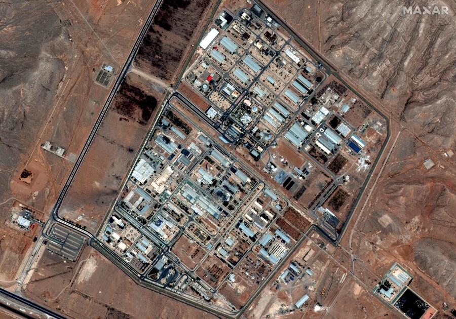 L’impianto di arricchimento nucleare di Isfahan, nell’Iran centrale. “Abbiamo completato il nostro attacco di grande successo contro i tre siti nucleari in Iran, tra cui Fordo, Natanz ed Esfahan”, ha dichiarato Trump in un post sulla sua piattaforma Truth Social. (AFP)
