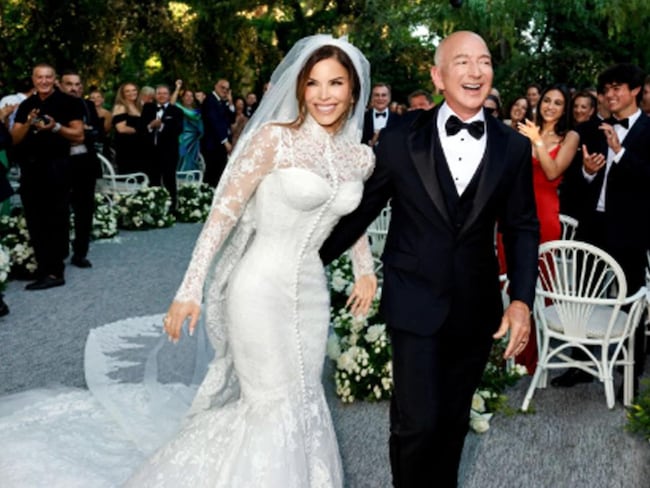 Matrimonio Bezos-Sanchez: lo scambio degli anelli nell’isola di San Giorgio