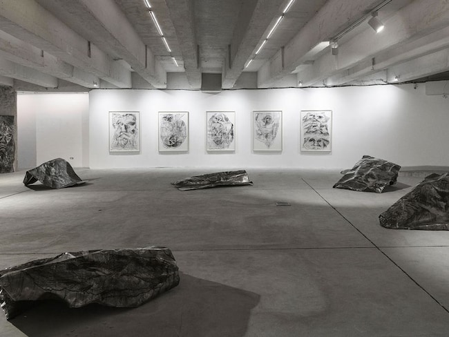 Le “Megalomanie” di CANEMORTO in mostra a Roma
