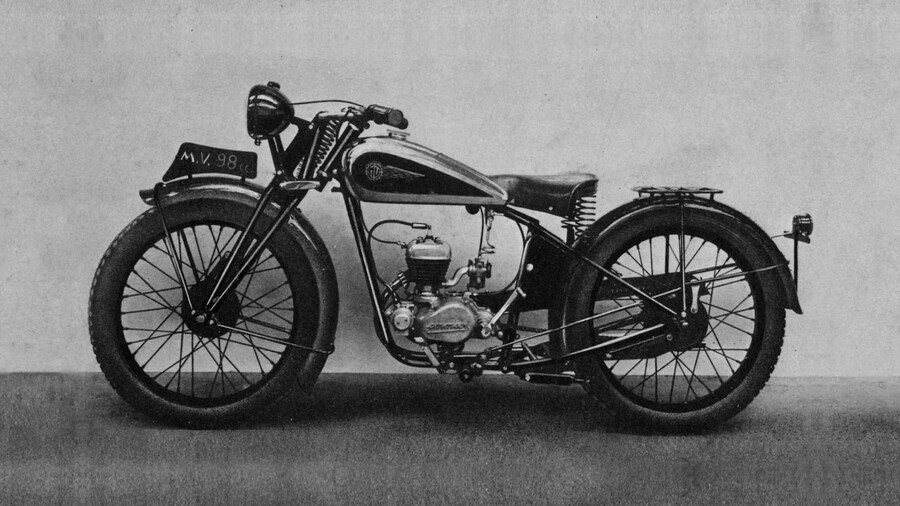 La MV 98 prodotta nel 1945 e portata alla vittoria in pista nel 1947 dal pilota Franco Bertoni.