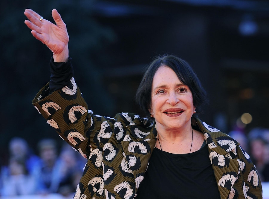 Adriana Asti arriva sul red carpet dopo aver ricevuto lo StarLight Cinema Award al 10° Festival Internazionale del Cinema di Roma, , 24 October 2015. ANSA/GIORGIO ONORATI (ANSA)