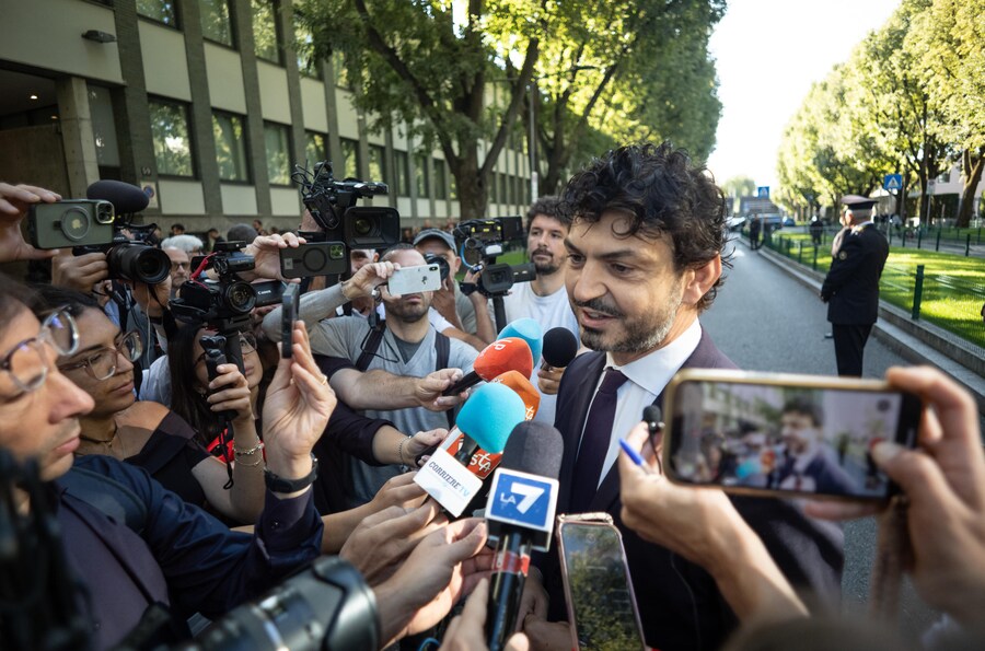L'assessore alla Cultura di Milano Tommaso Sacchi (ANSA)