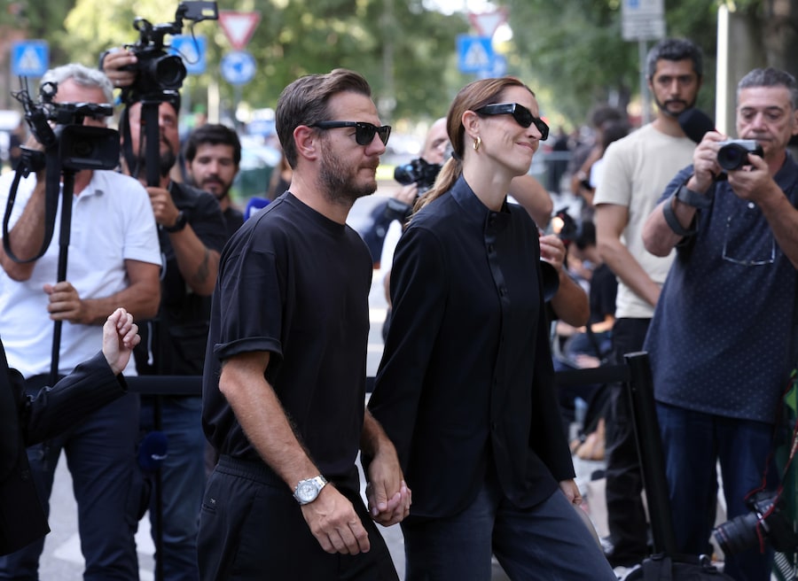 Lo show man Alessandro Cattelan con la moglie Ludovica Sauer (ANSA)