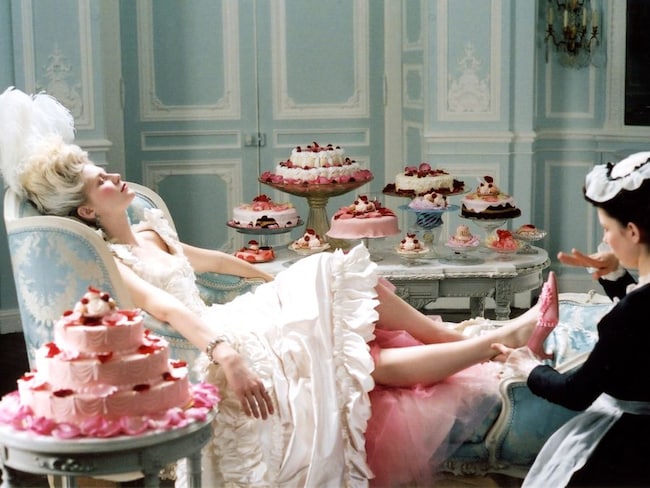 “Marie Antoinette Style”, storia, eleganza e tragedia della regina più celebre