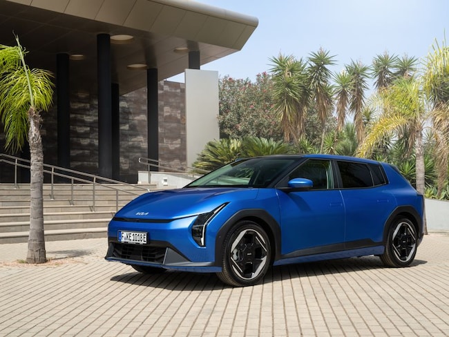 Kia EV4, tutte le foto della berlina a ioni di litio