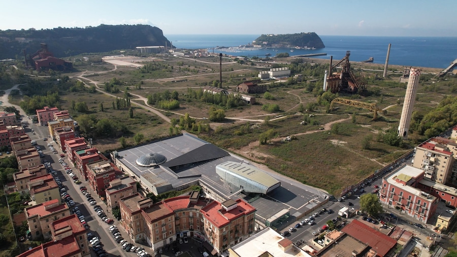 Napoli, Bagnoli, Ex Italsider, foto Marco Monaco operatore drone (C) FAI
