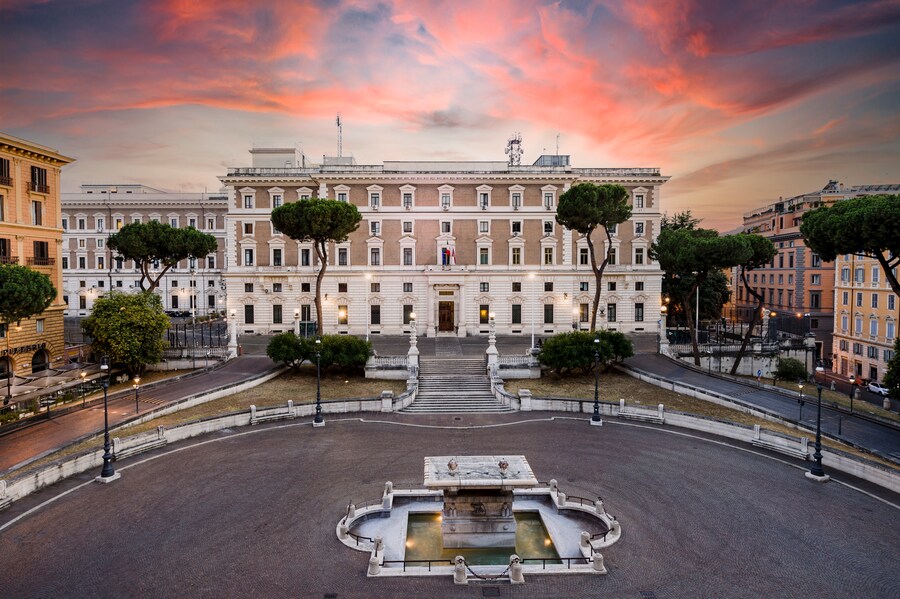 Roma, Palazzo del Viminale, crepuscolo, foto Ministero dell’Interno