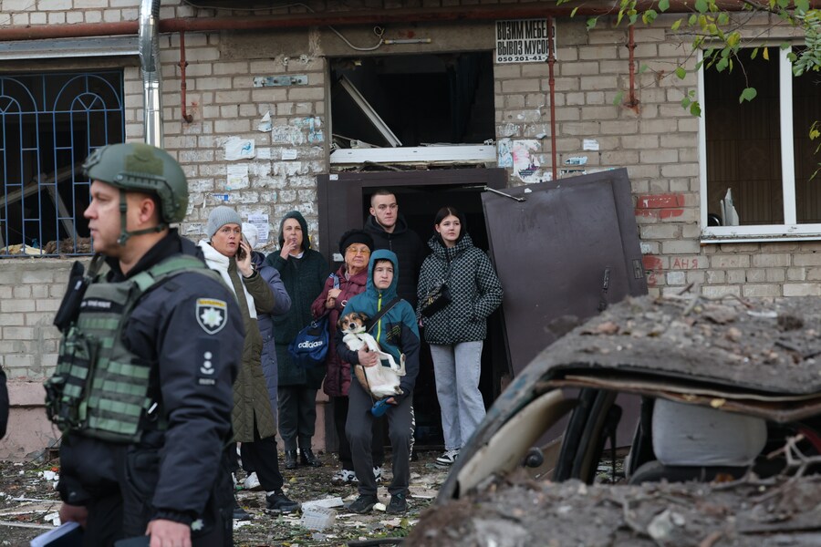 Un missile russo ha colpito un ostello a Zaporizhia, Ucraina (APN)