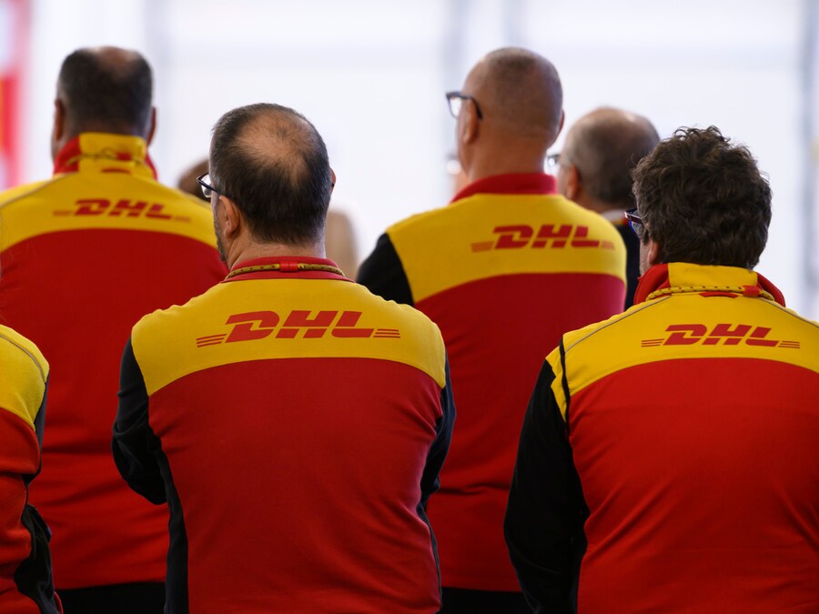 9 - All’evento hanno partecipato anche alcuni dei 500 dipendenti, tra diretti ed indiretti, della nuova Facility di Casier.