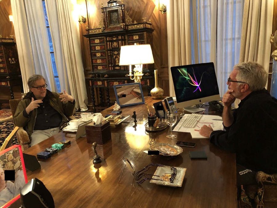 Nuove foto imbarazzanti di Epstein con Trump, Clinton, Bannon e Gates Nuove foto imbarazzanti di Epstein con Trump, Clinton, Bannon e Gates