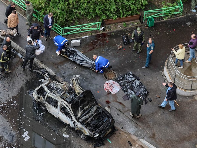 Mosca, autobomba uccide generale russo