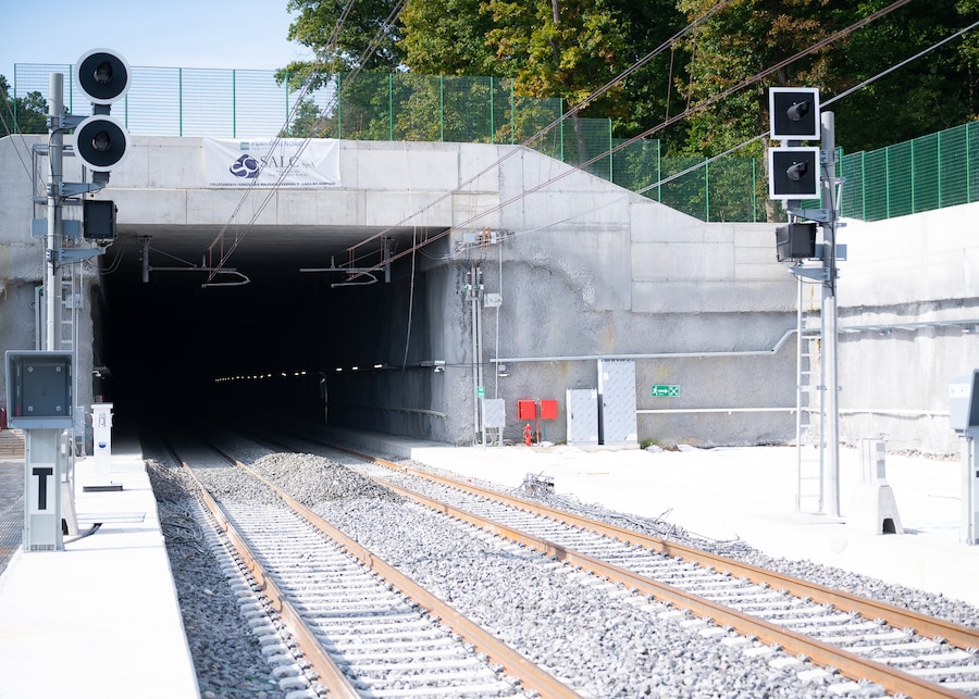 Ingresso galleria e segnalamento