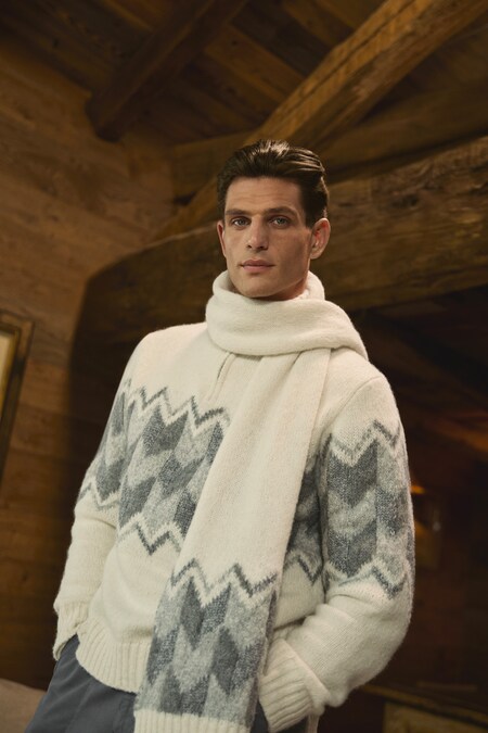 Canali. Maglione in blend di alpaca, lana e cotone, con motivo jacquard a freccia