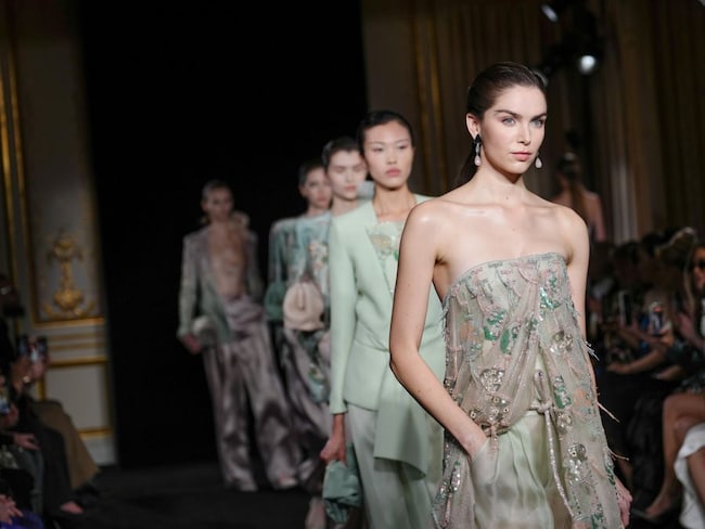 Armani Privé, la prima rilettura della visione di re Giorgio