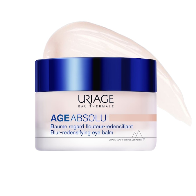 Uriage Balsamo Occhi Perfezionatore Ridensificante della linea Age Absolu. Un trattamento studiato per illuminare lo sguardo e accompagnare la pelle nel tempo, grazie a una formula avanzata che combina l’innovativo Eye Complex Booster di Collagene e attivi performanti. Il balsamo aiuta a rinforzare la struttura cutanea, stimola la sintesi di collagene migliorando progressivamente tono, compattezza e luminosità del contorno occhi.