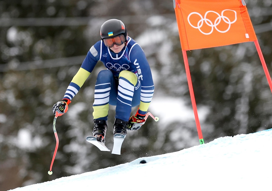 L'ucraino Dmytro Shepiuk gareggia durante gli allenamenti per la discesa libera maschile delle gare di sci alpino ai Giochi Olimpici Invernali Milano Cortina 2026, presso il centro sciistico Stelvio di Bormio, Italia, il 6 febbraio 2026. (EPA/Guillaume Horcajuelo) (EPA)