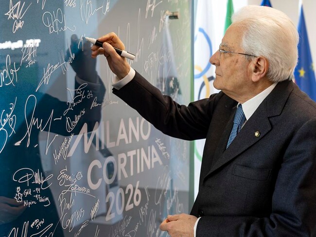 Milano Cortina, Mattarella in visita al villaggio olimpico