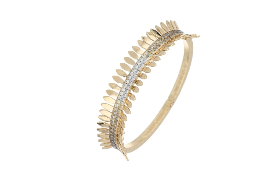 Bracciale Spettinato, in oro rosa con diamanti bianchi, champagne e brown, FERRI FIRENZE (18.050 €).