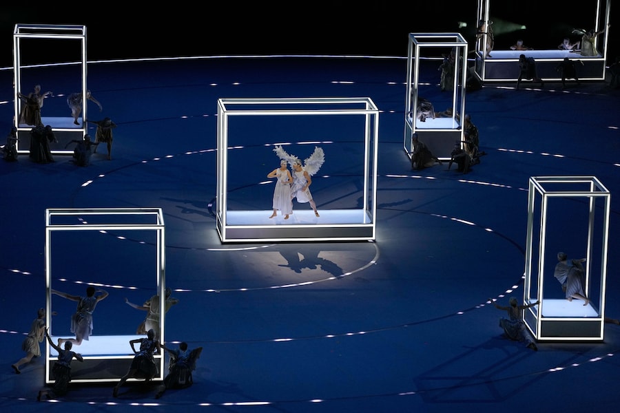 La cerimonia di apertura delle Olimpiadi invernali del 2026, a Milano. (APS)