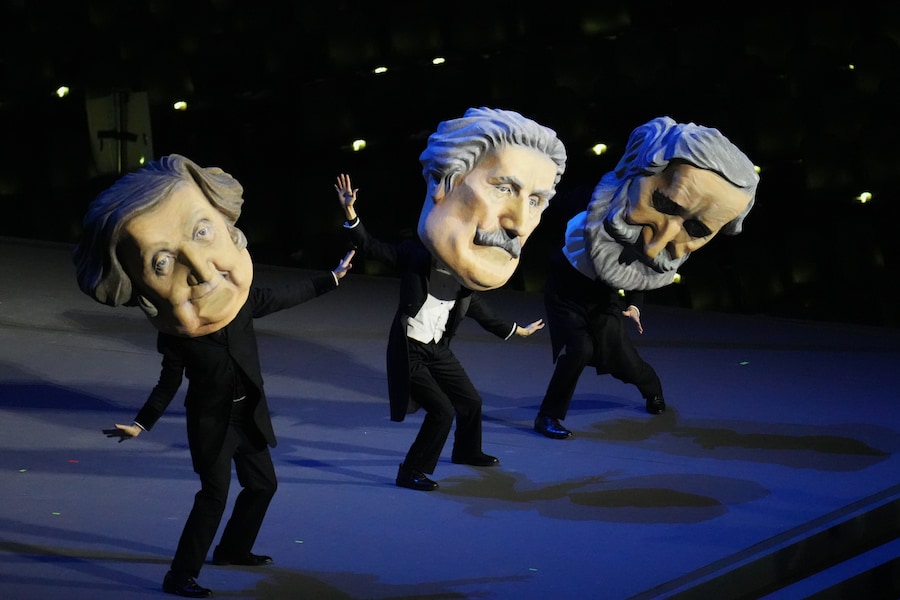 La cerimonia di apertura delle Olimpiadi invernali del 2026, a Milano. (APS)