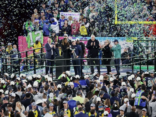 Superbowl, triumph of the Seahawks but the real winner is Bad Bunny