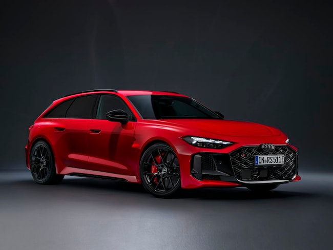 Nuova Audi RS5 Avant, tutte le foto della station wagon da corsa