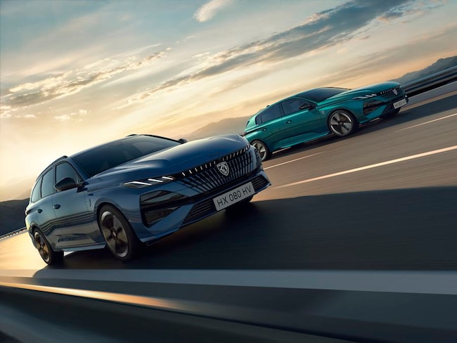 Peugeot 308 e 308 station wagon, tutte le foto del restyling
