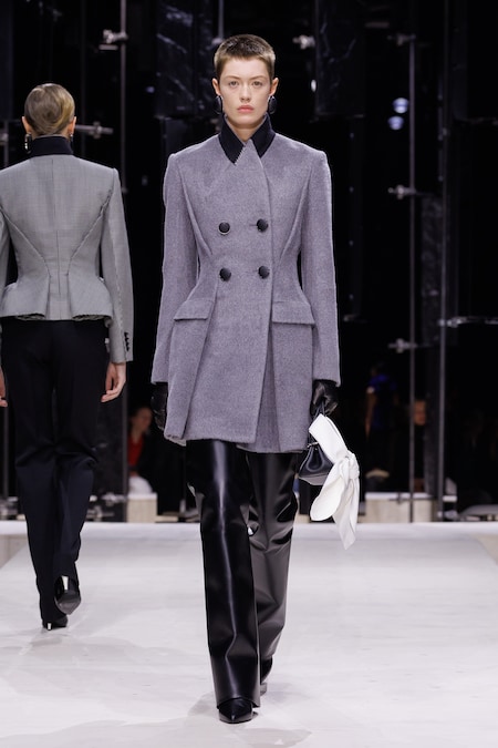 Givenchy, la collezione per l’AI 26-27 - Il Sole 24 ORE