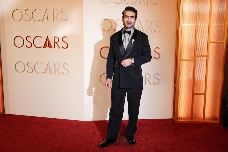 Kumail Nanjiani in Giorgio Armani