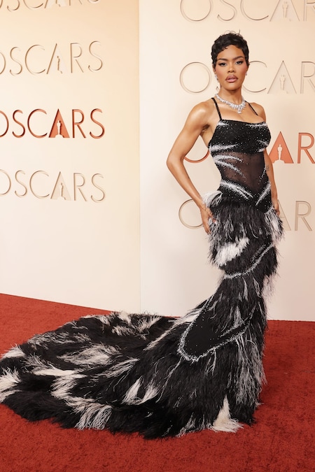 Teyana Taylor in Chanel (e gioielli Tiffany & Co.)