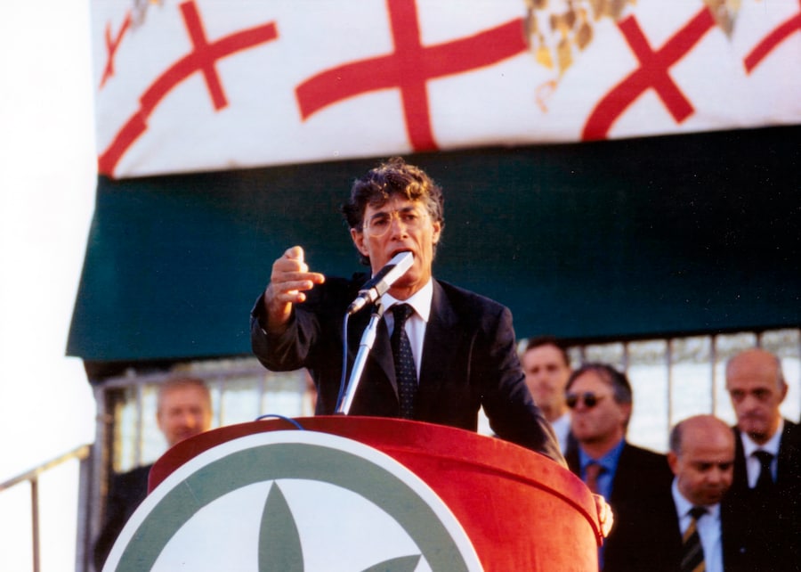 Settembre 1996, archivio storico. Umberto Bossi. (LaPresse)
